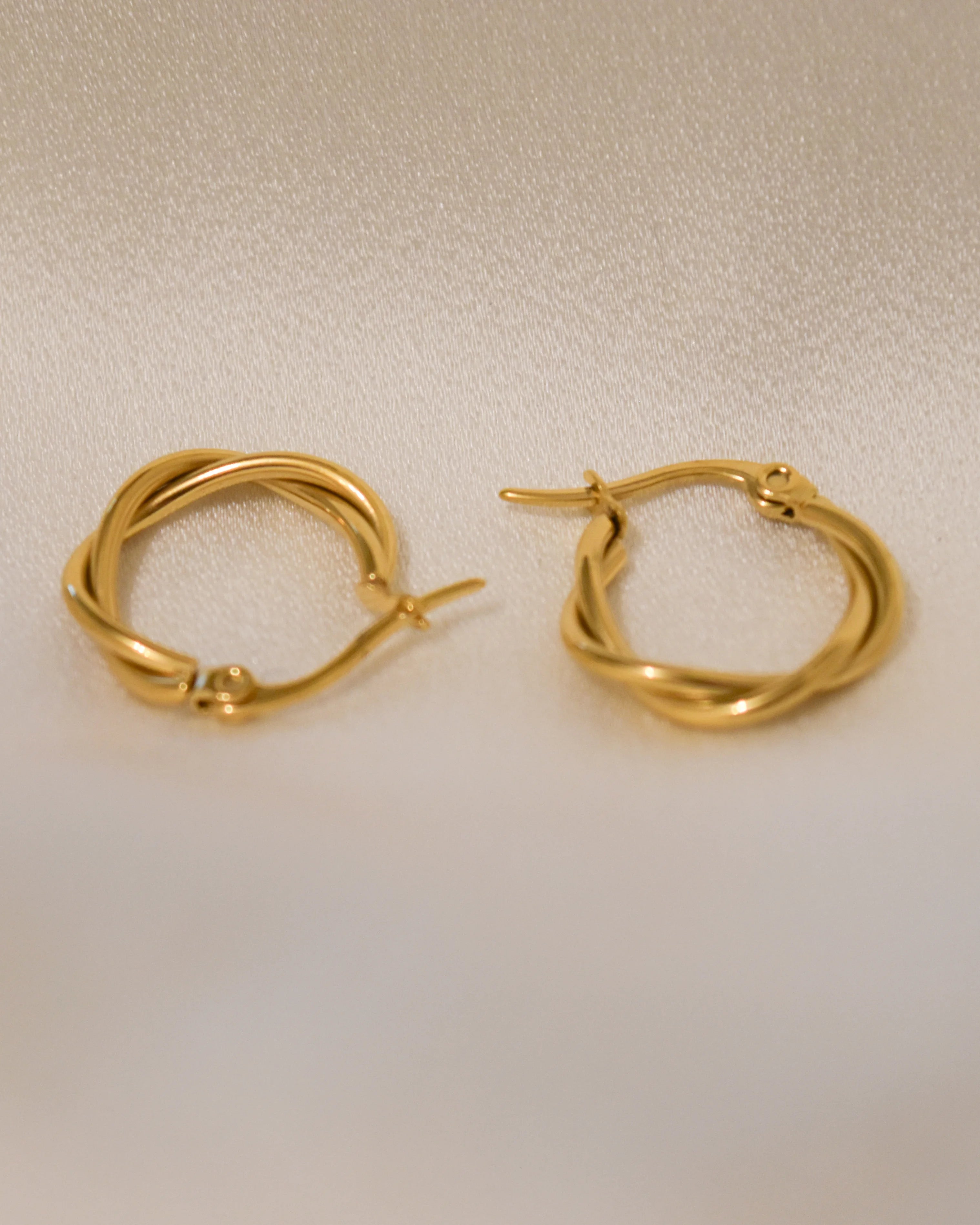 Essencia Curve Fülbevaló